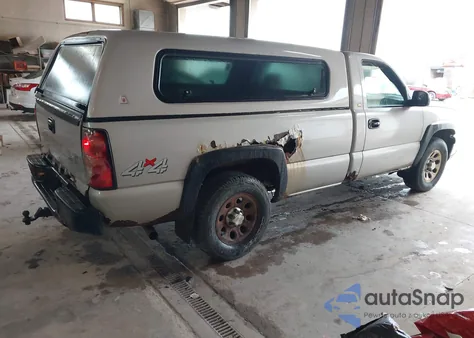 2005 Chevrolet Silverado 1500 Work Truck from USA, damaged, VIN 1GCEK14Z85Z274774